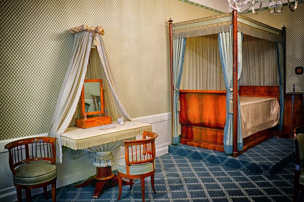 Bedroom Design Ideas for Creating a Relaxing and Stylish Retreat | Decorly.in